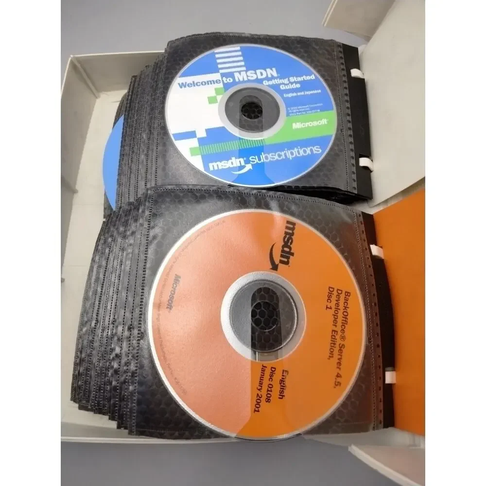 MSDN Software CD's Microsoft Windows 2000 server, Visual Studio Office Jan 2001
